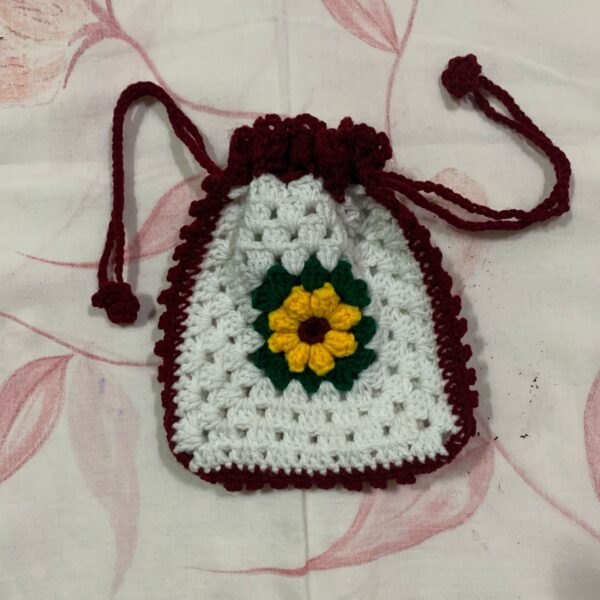 maroon and white designer potli